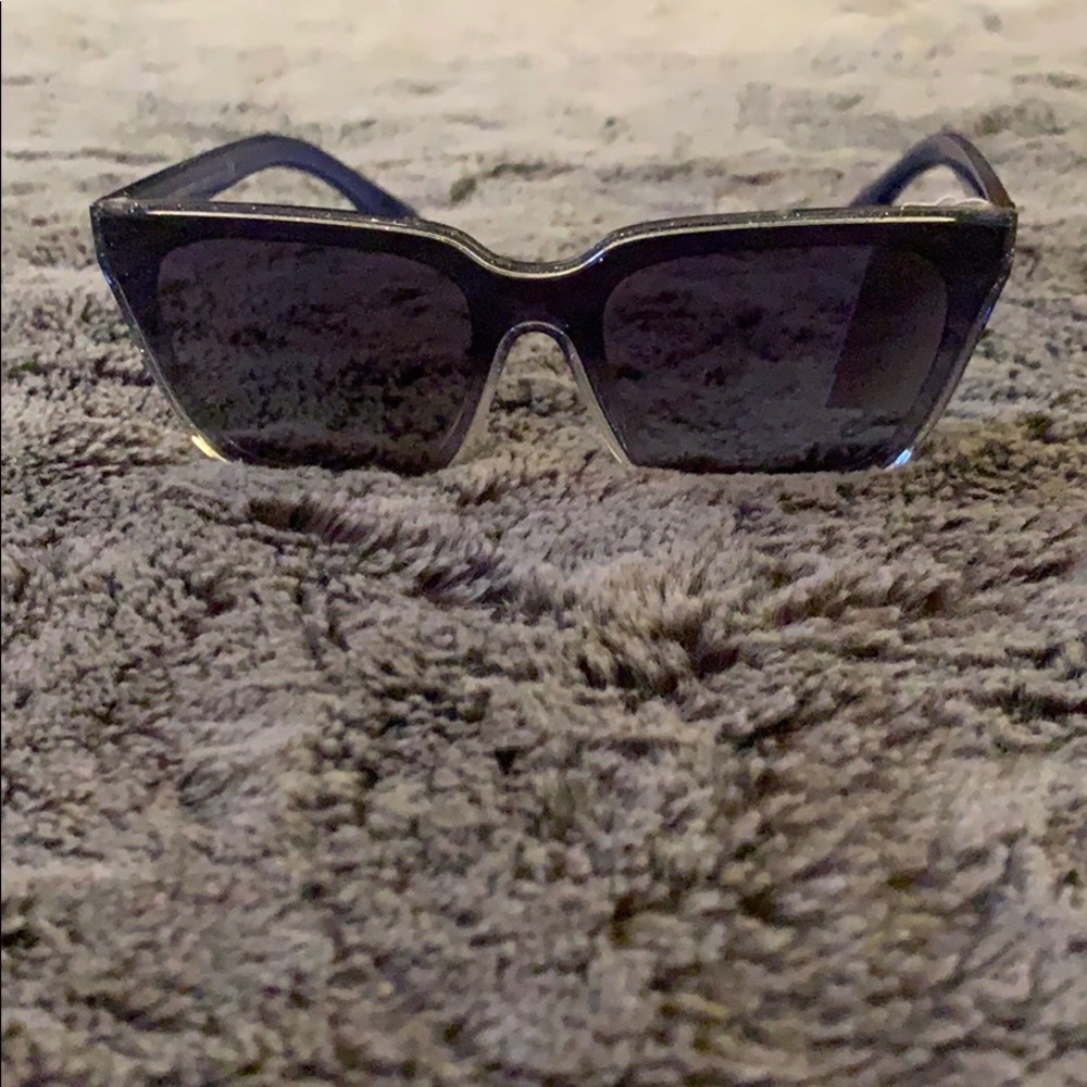Burberry sunglasses